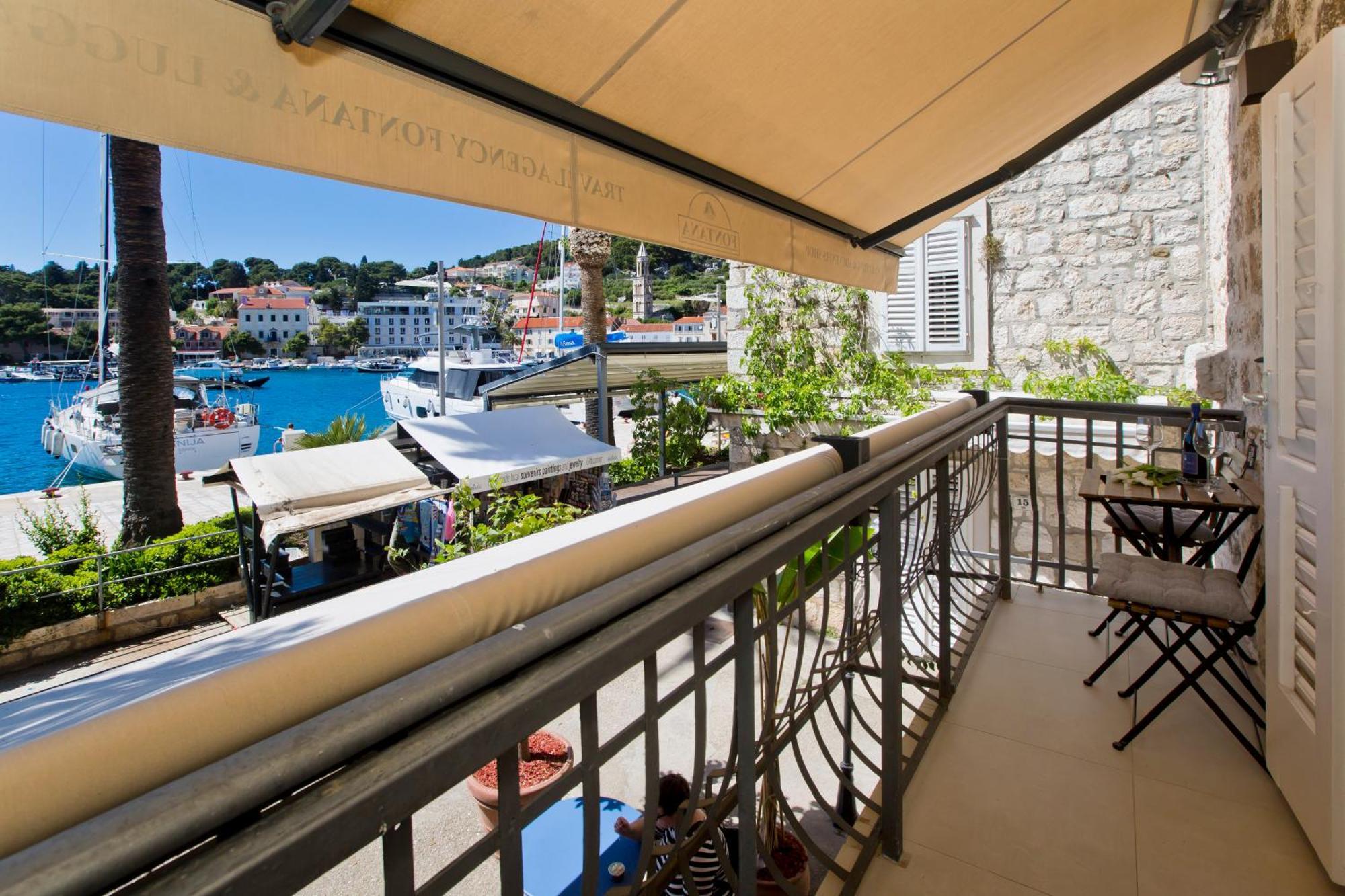 Riva Yacht Hvar Town Apartment Exterior foto